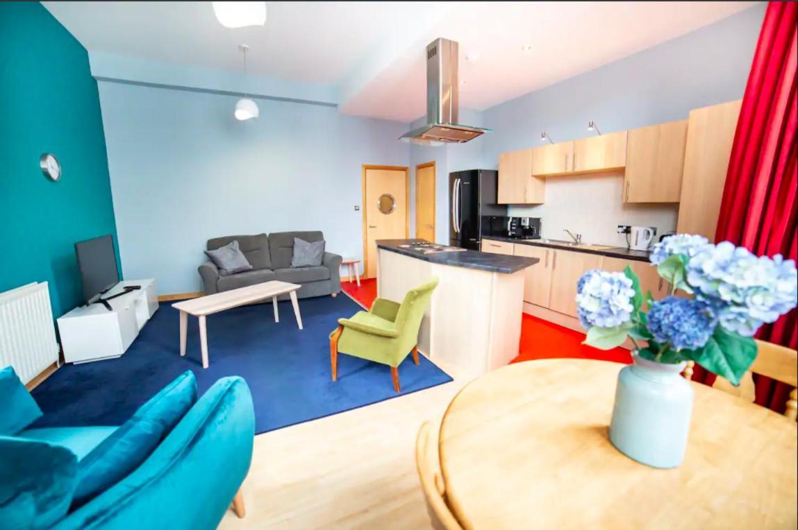 גלאזגו Renfield Apartment, Bright And Spacious Home מראה חיצוני תמונה